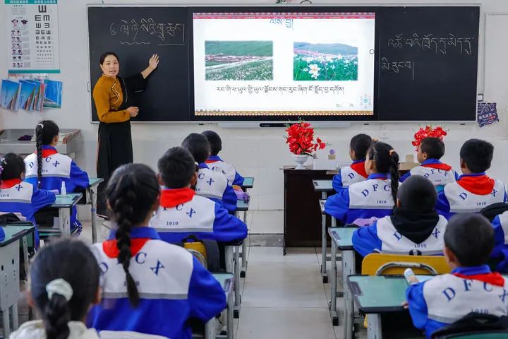“孩子们成长得更好,是我们最大的心愿”——以习近平同志为核心的党中央关心少年儿童成长和少先队工作纪实 图片